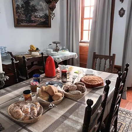 Solar Dos Araujo Coutinho - Casa Dos Cavaleiros - Turismo Habitacao Privatunterkunft