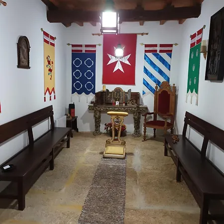 Solar Dos Araujo Coutinho - Casa Dos Cavaleiros - Turismo Habitacao * Vila da Ponte (Viseu)