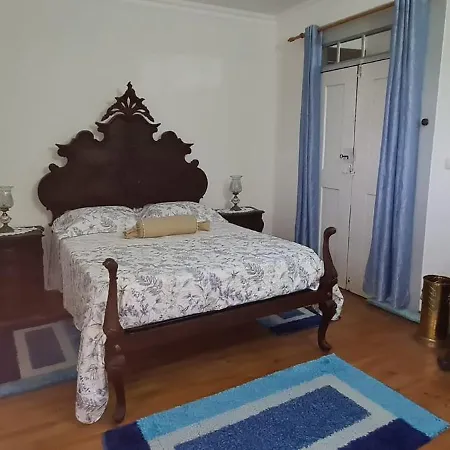 Solar Dos Araujo Coutinho - Casa Dos Cavaleiros - Turismo Habitacao