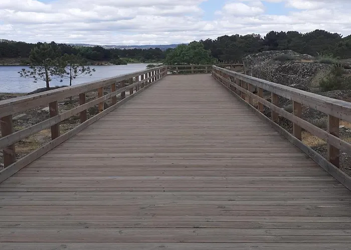 Solar Dos Araújo Coutinho - Casa Dos Cavaleiros - Turismo Vila da Ponte (Viseu)